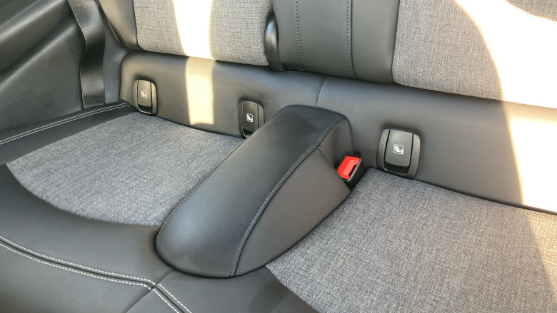 MINI Hatchback 135kW Cooper S Level 2 33kWh 3dr Auto Electric Hatchback